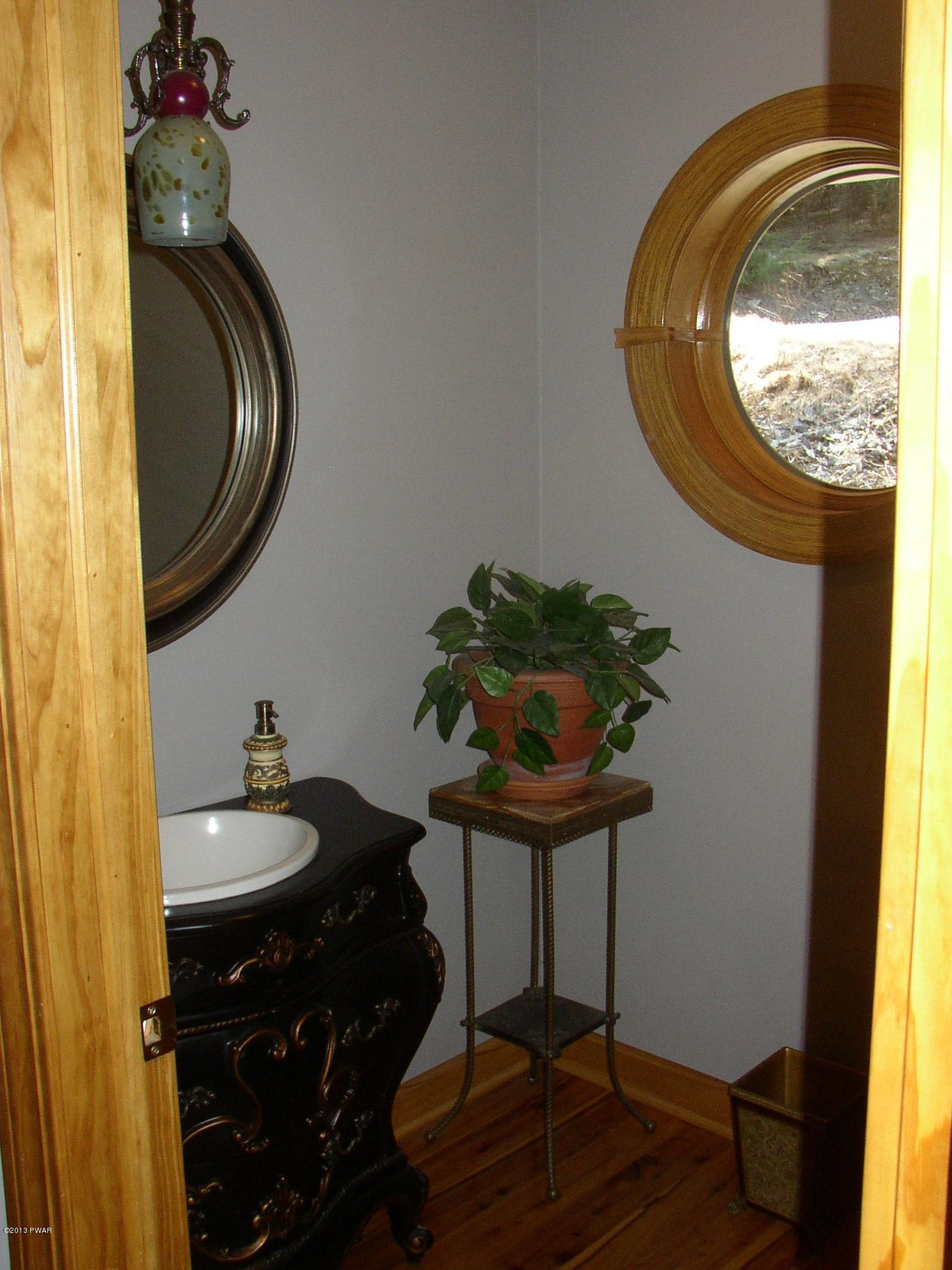 129 Mill Ridge Drive Milford, PA 18337 - Photo 18 of 35