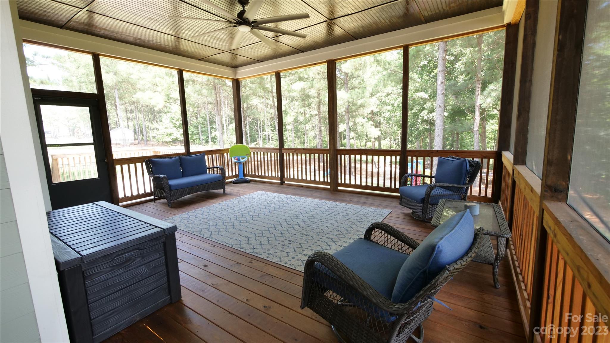 4912 Killian Crossing Drive Denver, NC 28037 - Photo 30 of 38 a living room with furniture and a window