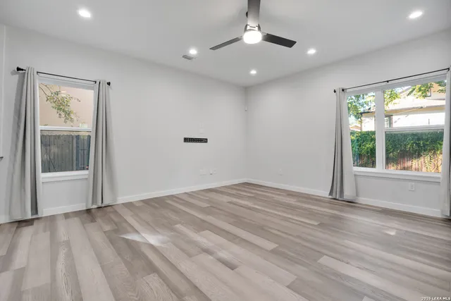 $1,995 | 121 Alabama Street, San Antonio, TX 78203