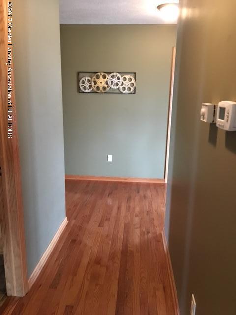 3565 Banner Road St. Johns, MI 48879 - Photo 10 of 24 Hall way view