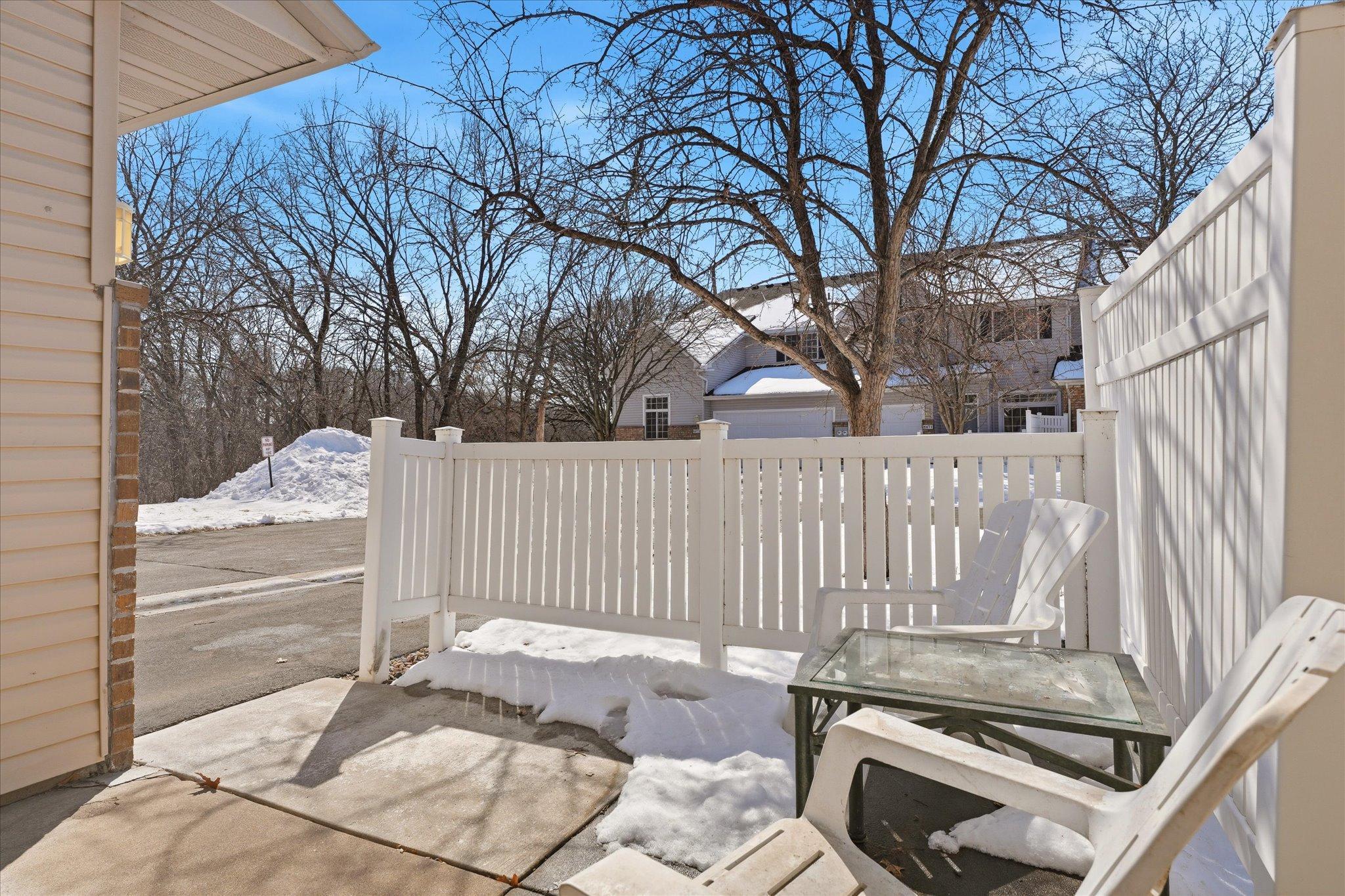 8449 Cortland Road Eden Prairie, MN 55344 - Photo 4 of 34