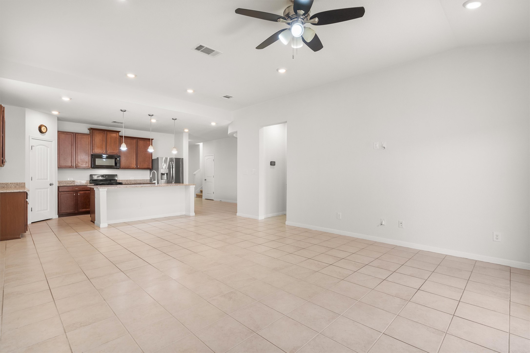 2124 Hat Bender Loop Round Rock, TX 78664 - Photo 16 of 33