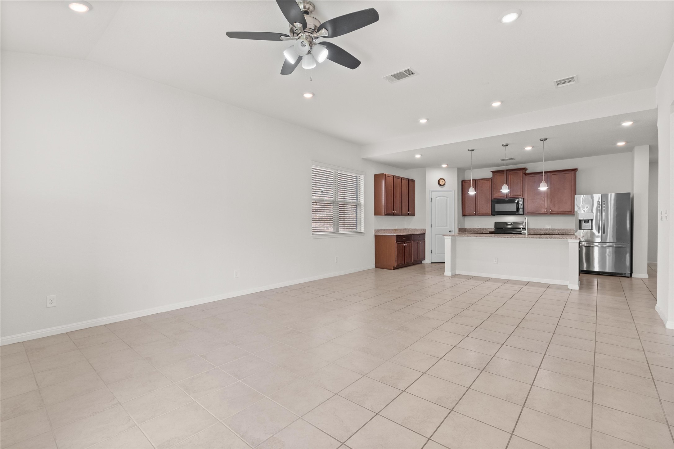 2124 Hat Bender Loop Round Rock, TX 78664 - Photo 18 of 33