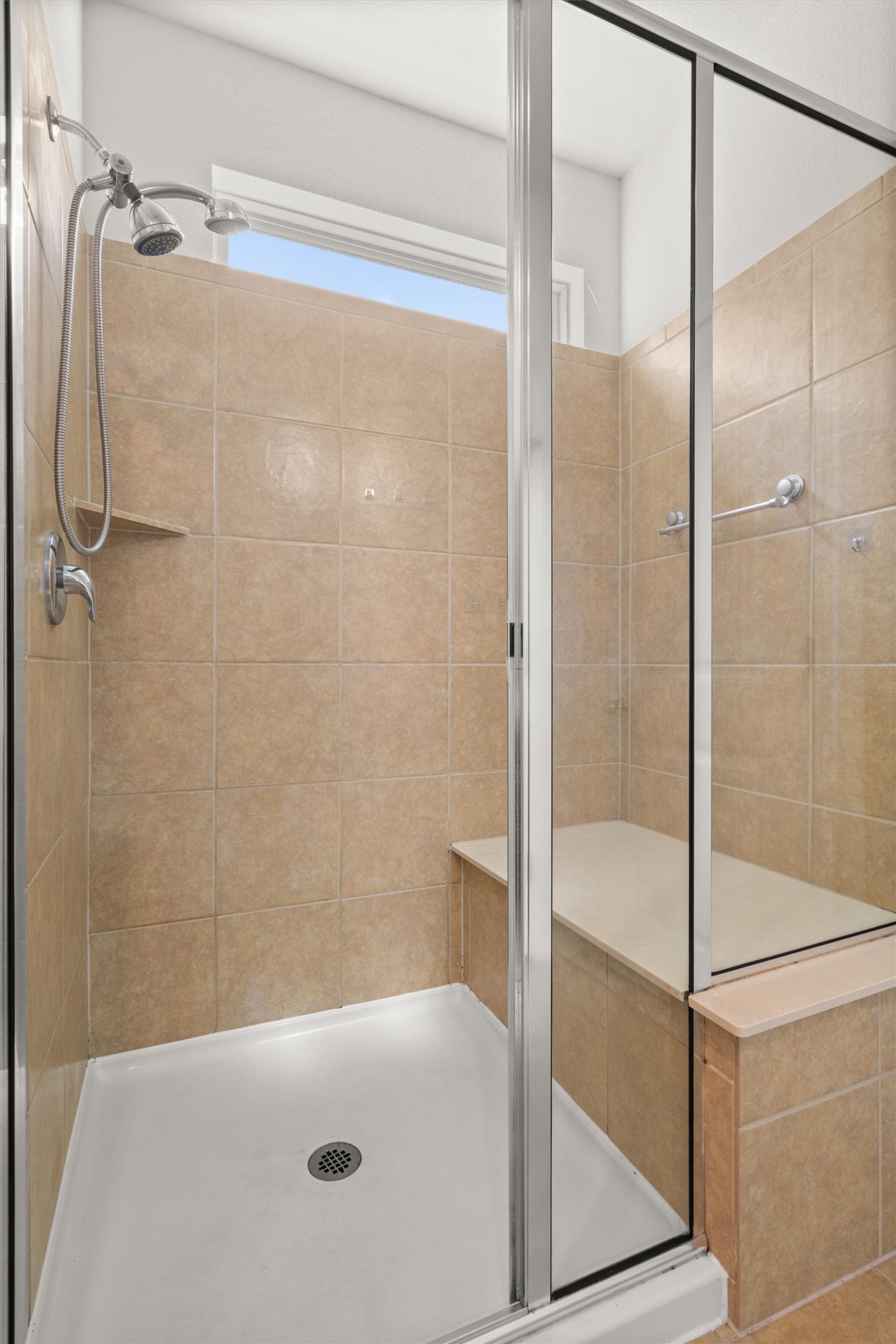 2124 Hat Bender Loop Round Rock, TX 78664 - Photo 22 of 33