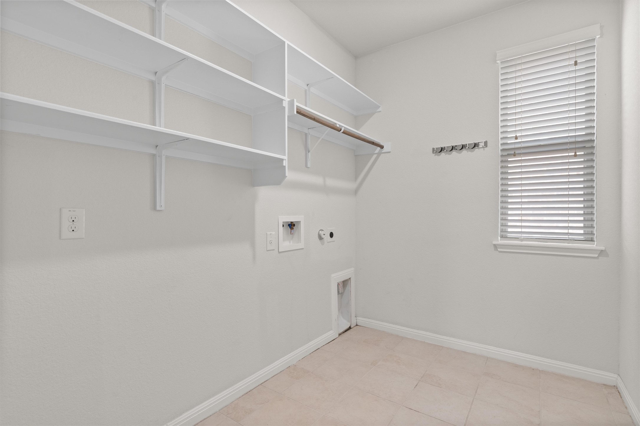 2124 Hat Bender Loop Round Rock, TX 78664 - Photo 24 of 33