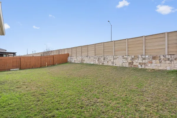 $2,450 | 2124 Hat Bender Loop, Round Rock, TX 78664