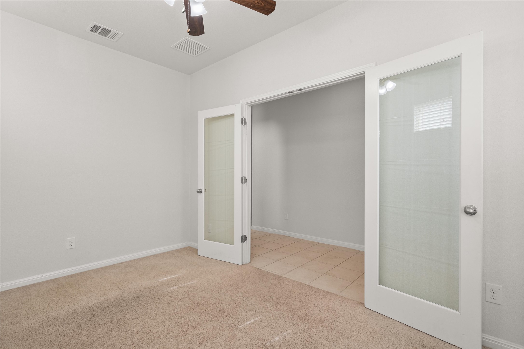 2124 Hat Bender Loop Round Rock, TX 78664 - Photo 7 of 33