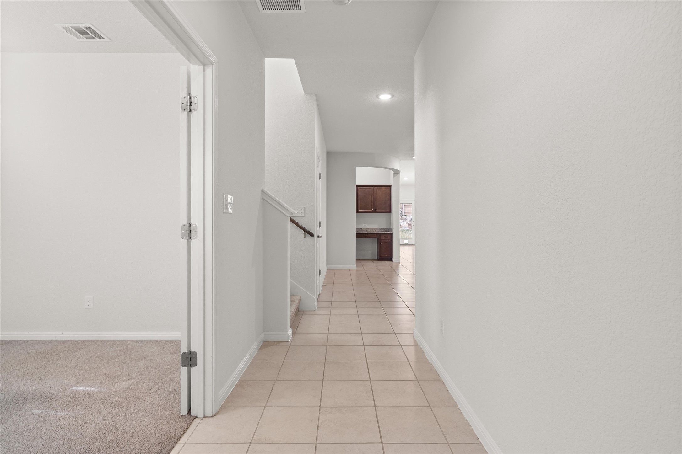 2124 Hat Bender Loop Round Rock, TX 78664 - Photo 8 of 33