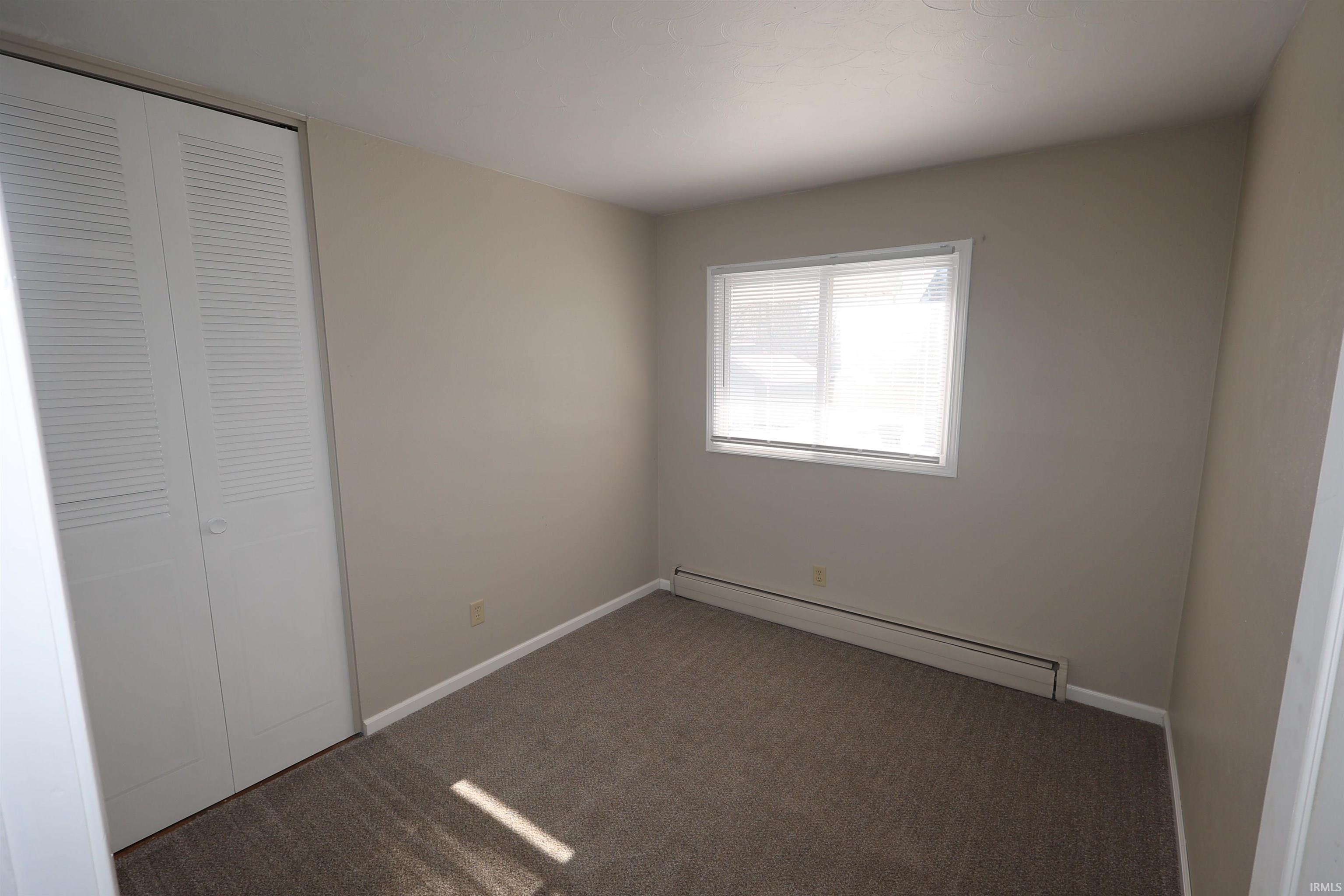 300 Hoover Road Elkhart, IN 46514 - Photo 11 of 25 Gallery Image 11