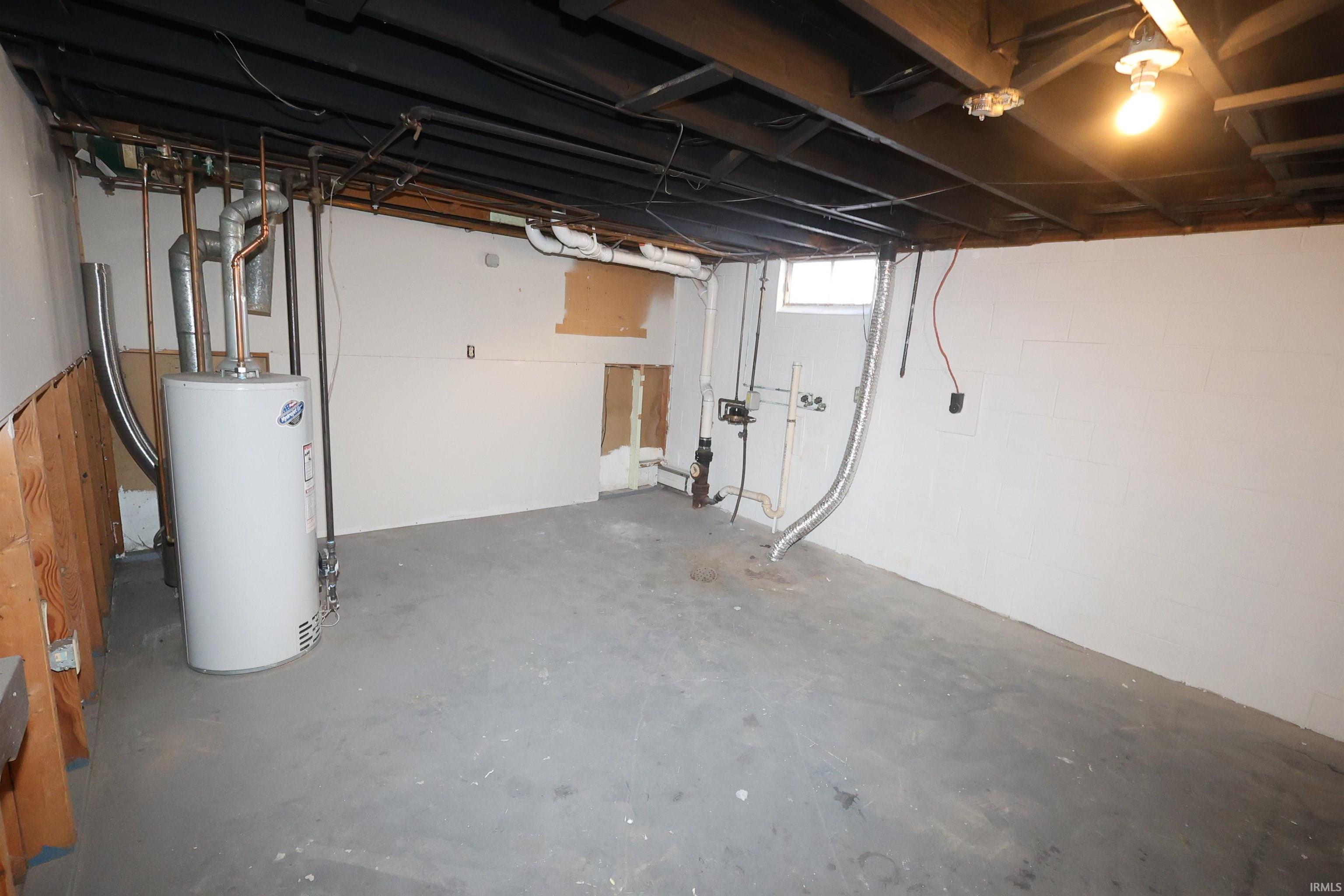 300 Hoover Road Elkhart, IN 46514 - Photo 18 of 25 Gallery Image 18