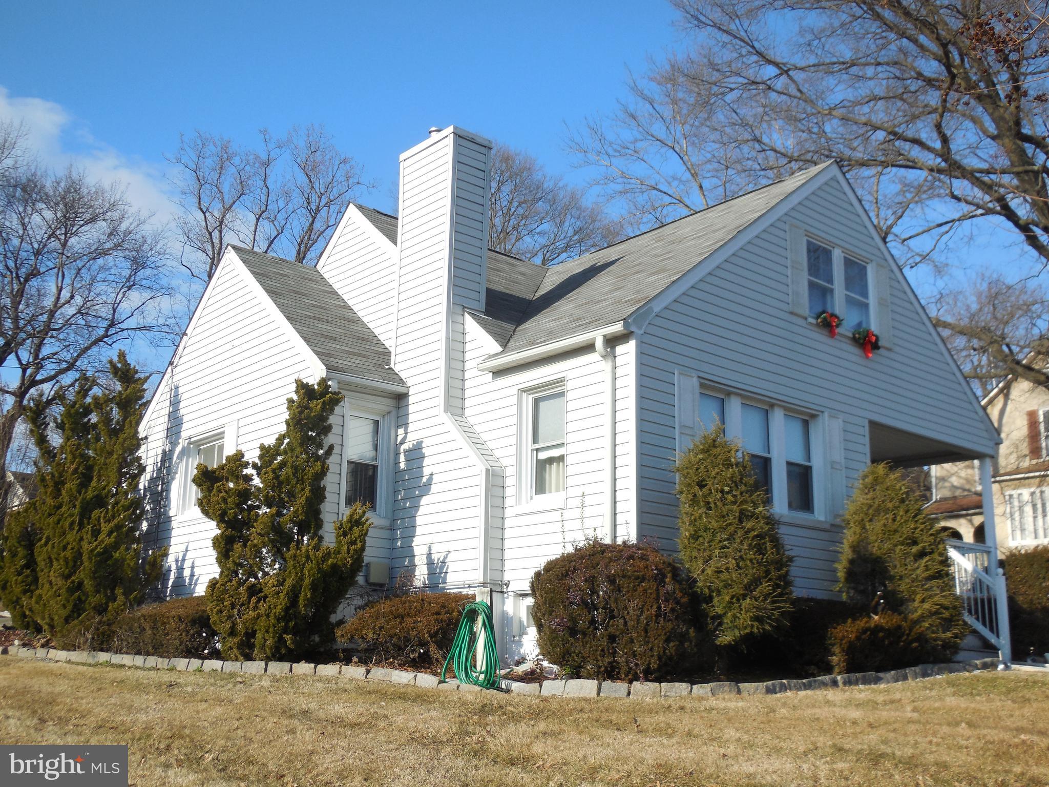 8200 Philadelphia Road Baltimore, MD 21237 - Photo 1 of 41 a house view with a outdoor space