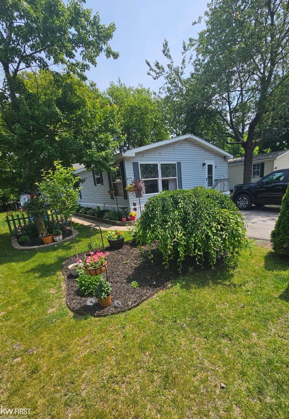 4041 Grange Hall Road Holly, MI 48442 - Photo 1 of 30 50167946-20665216-0bfd-4de8-ae77-0eb7b9e87e2e.JPG