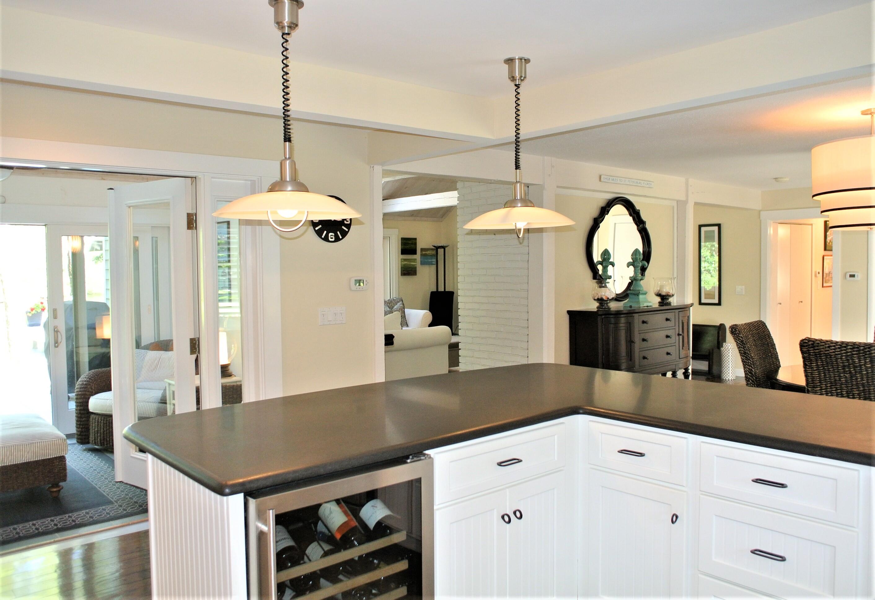 184 Rock Landing Road Mashpee, MA 02649 - Photo 5 of 53 DSC_4558