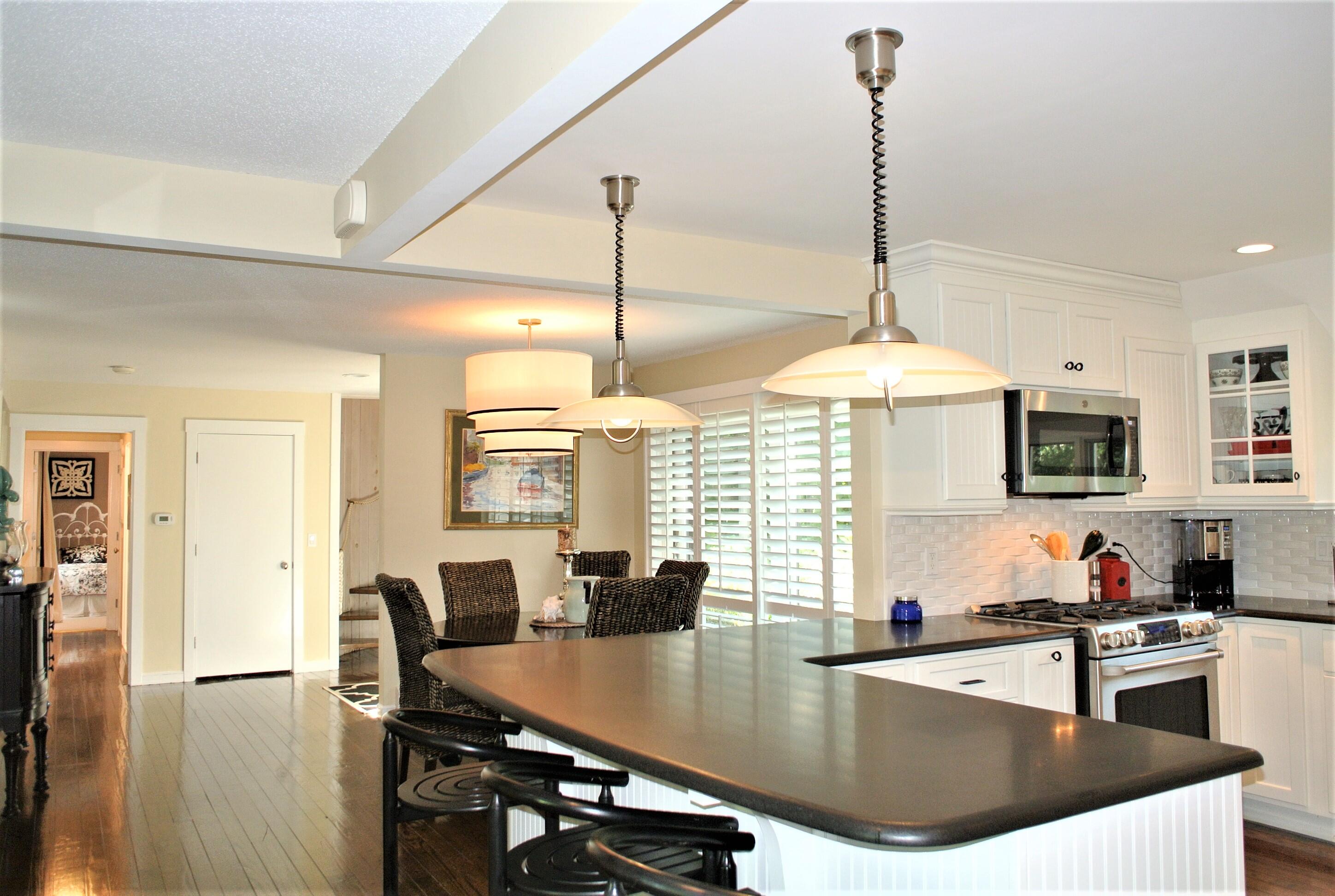 184 Rock Landing Road Mashpee, MA 02649 - Photo 6 of 53 DSC_4593