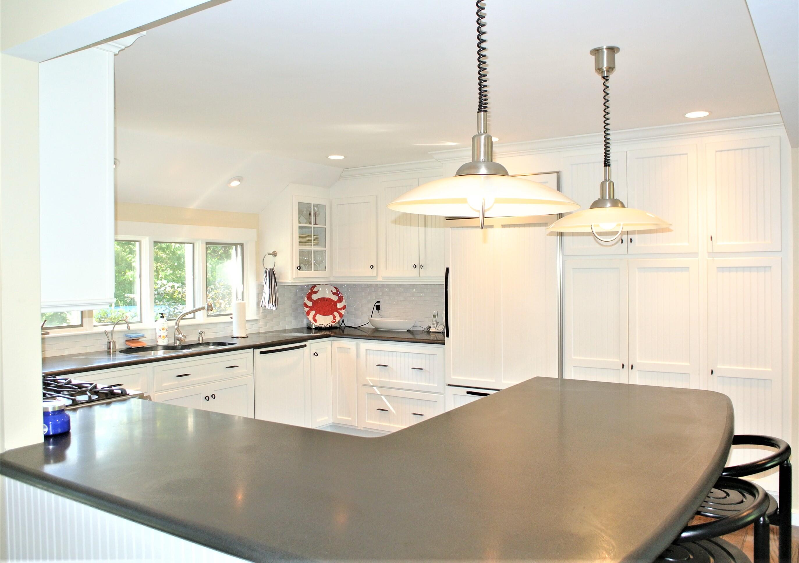 184 Rock Landing Road Mashpee, MA 02649 - Photo 8 of 53 DSC_4555