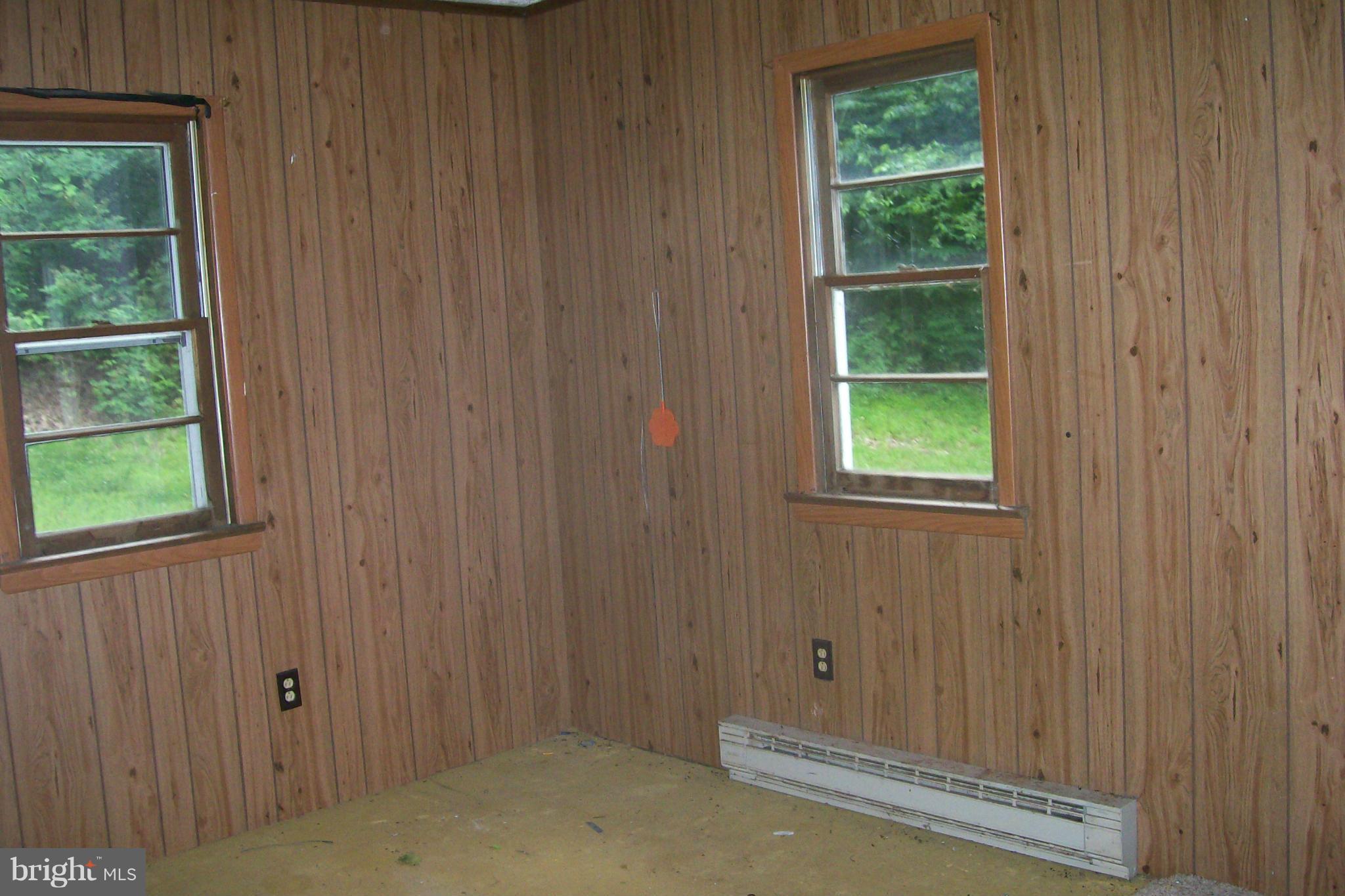 114 Moorehead Road Gore, VA 22637 - Photo 13 of 25 an empty room with a window