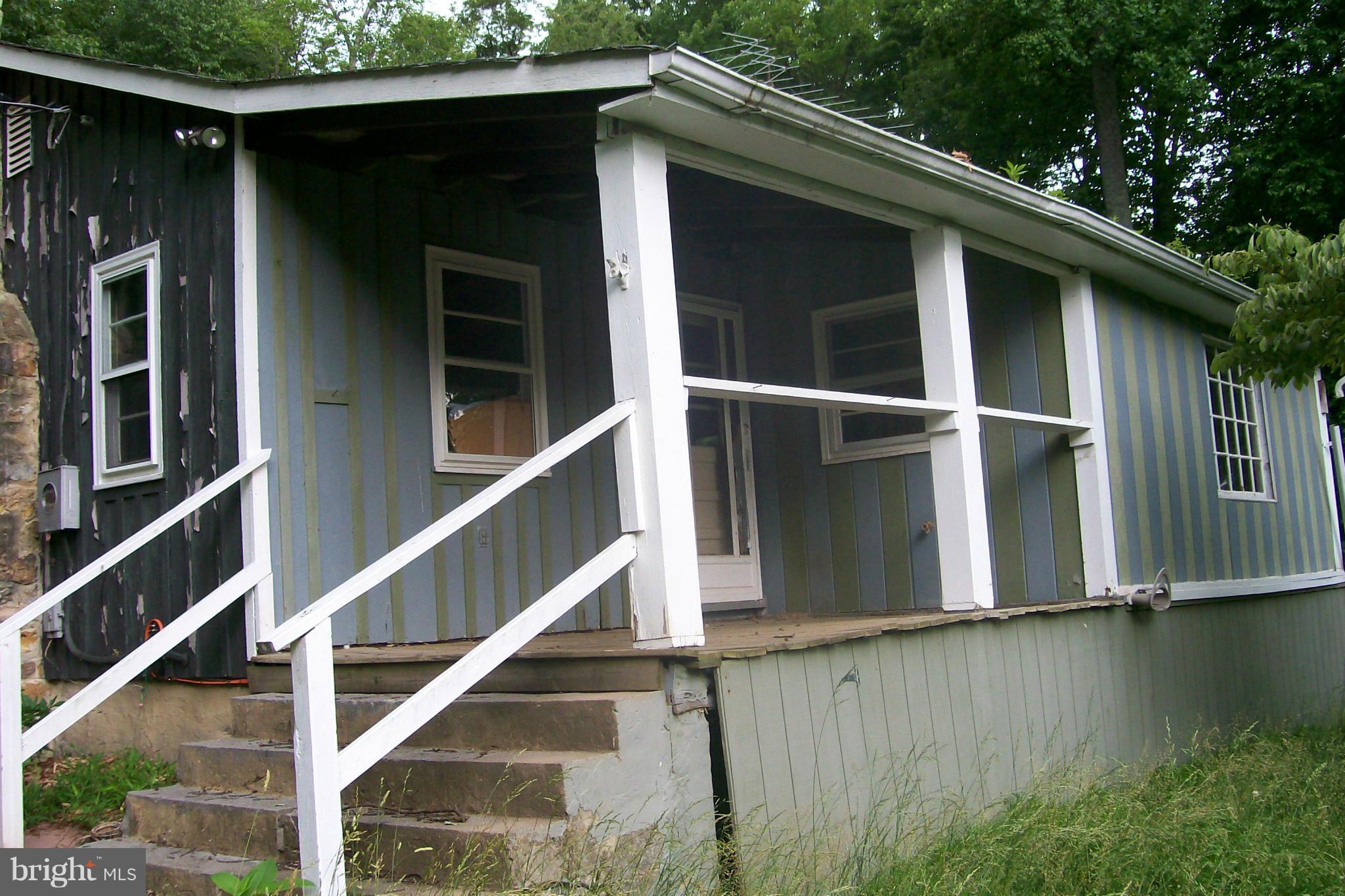 114 Moorehead Road Gore, VA 22637 - Photo 6 of 25 a view of balcony