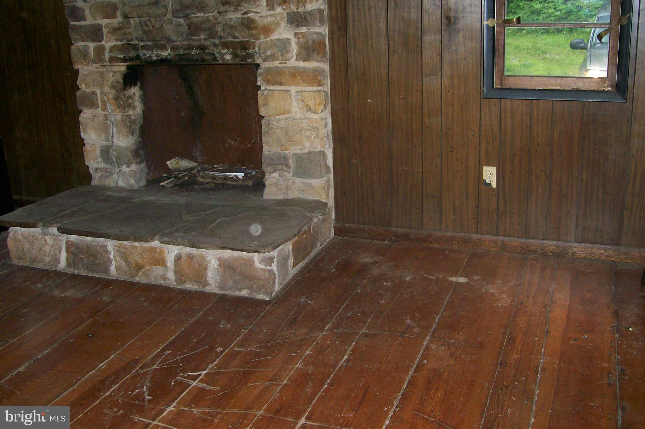 114 Moorehead Road Gore, VA 22637 - Photo 10 of 25 a view of a fireplace