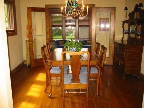 597 Fisher Road Grosse Pointe, MI 48230 - Photo 4 of 9 756535-3.JPG