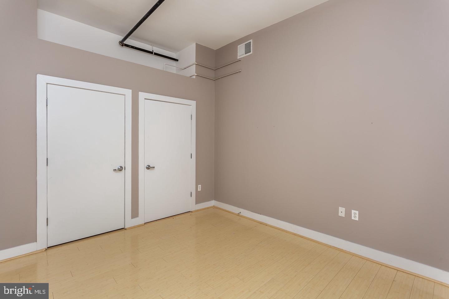 22 South Howard Street, Unit R603 Baltimore, MD 21201 - Photo 29 of 30 Second "bedroom" or office den NO WINDOW