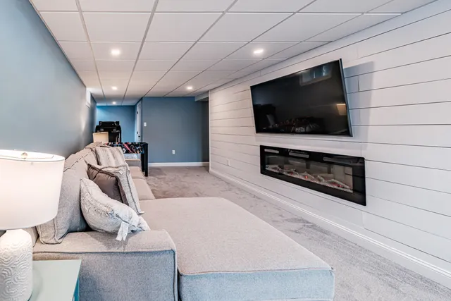 $925,000 | 16 Forecaster Way, Scarborough, ME 04074