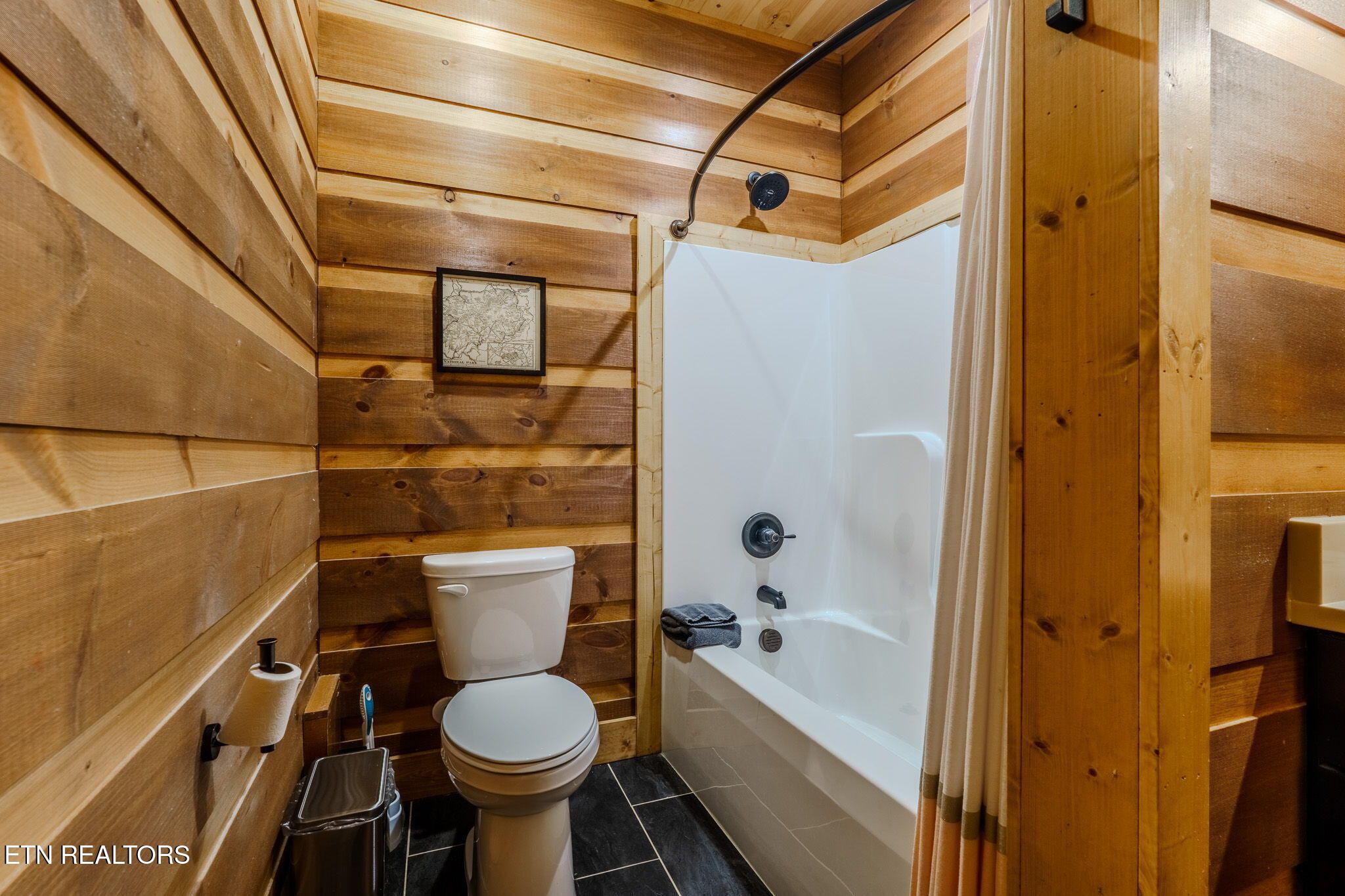 4228 Wears Valley Road, Unit 51 Sevierville, TN 37862 - Photo 23 of 54 19-web-or-mls-_DSC4933-HDR