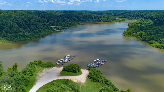 $405,000 | 10495 Deer Run, Poland, IN 47868