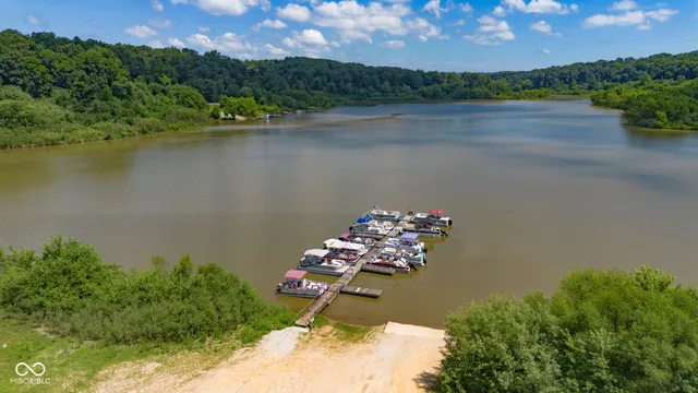 $405,000 | 10495 Deer Run, Poland, IN 47868