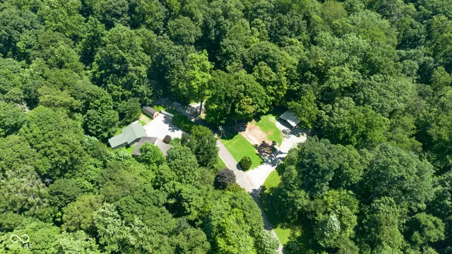 $405,000 | 10495 Deer Run, Poland, IN 47868