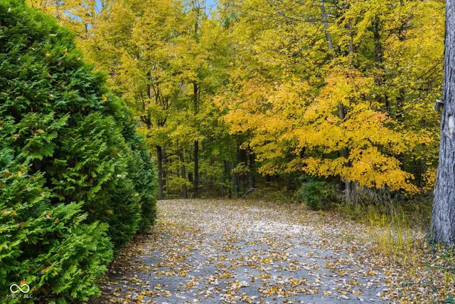 $405,000 | 10495 Deer Run, Poland, IN 47868