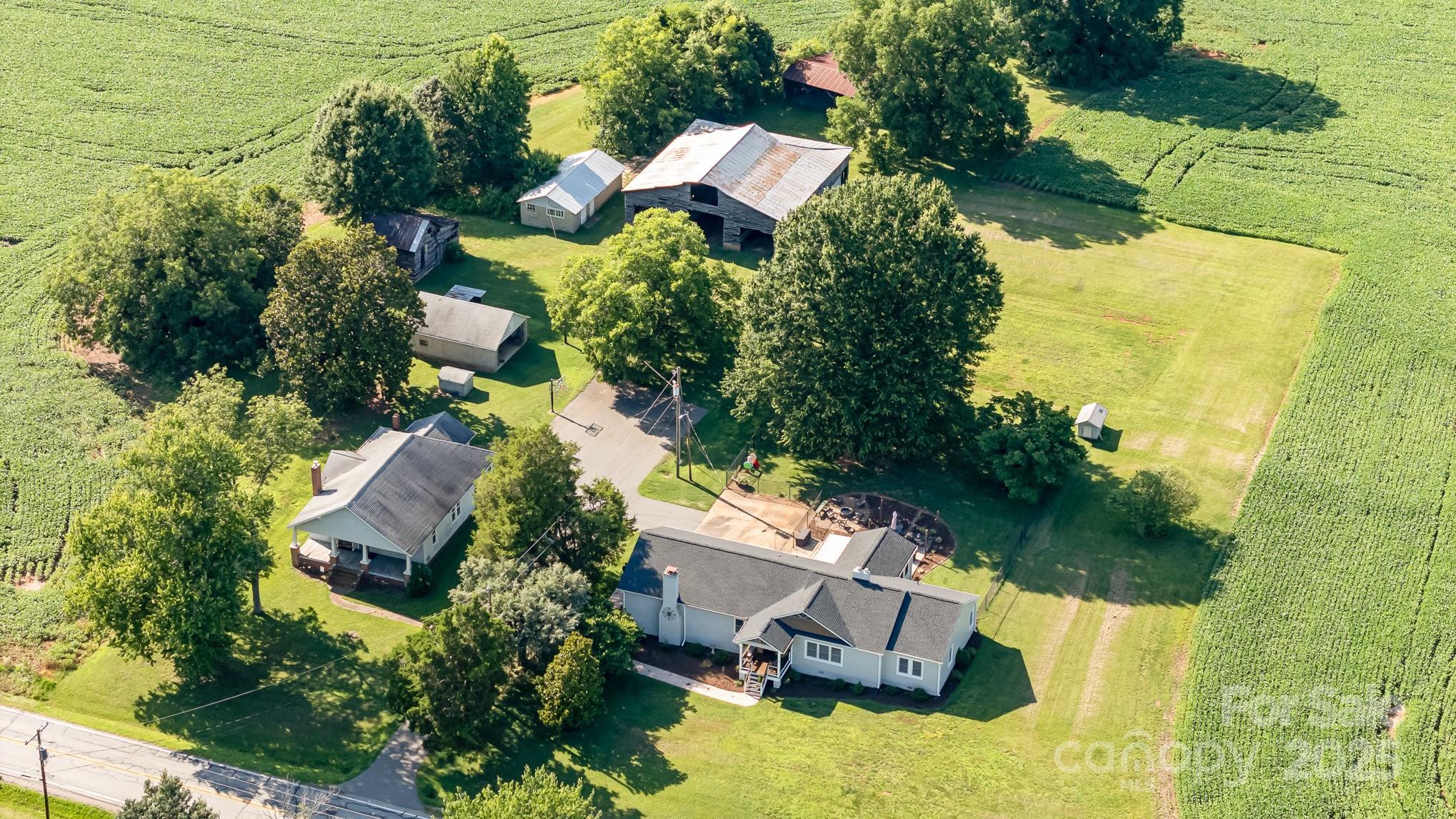 4710 Mooresville Road Salisbury, NC 28147 - Photo 2 of 28
