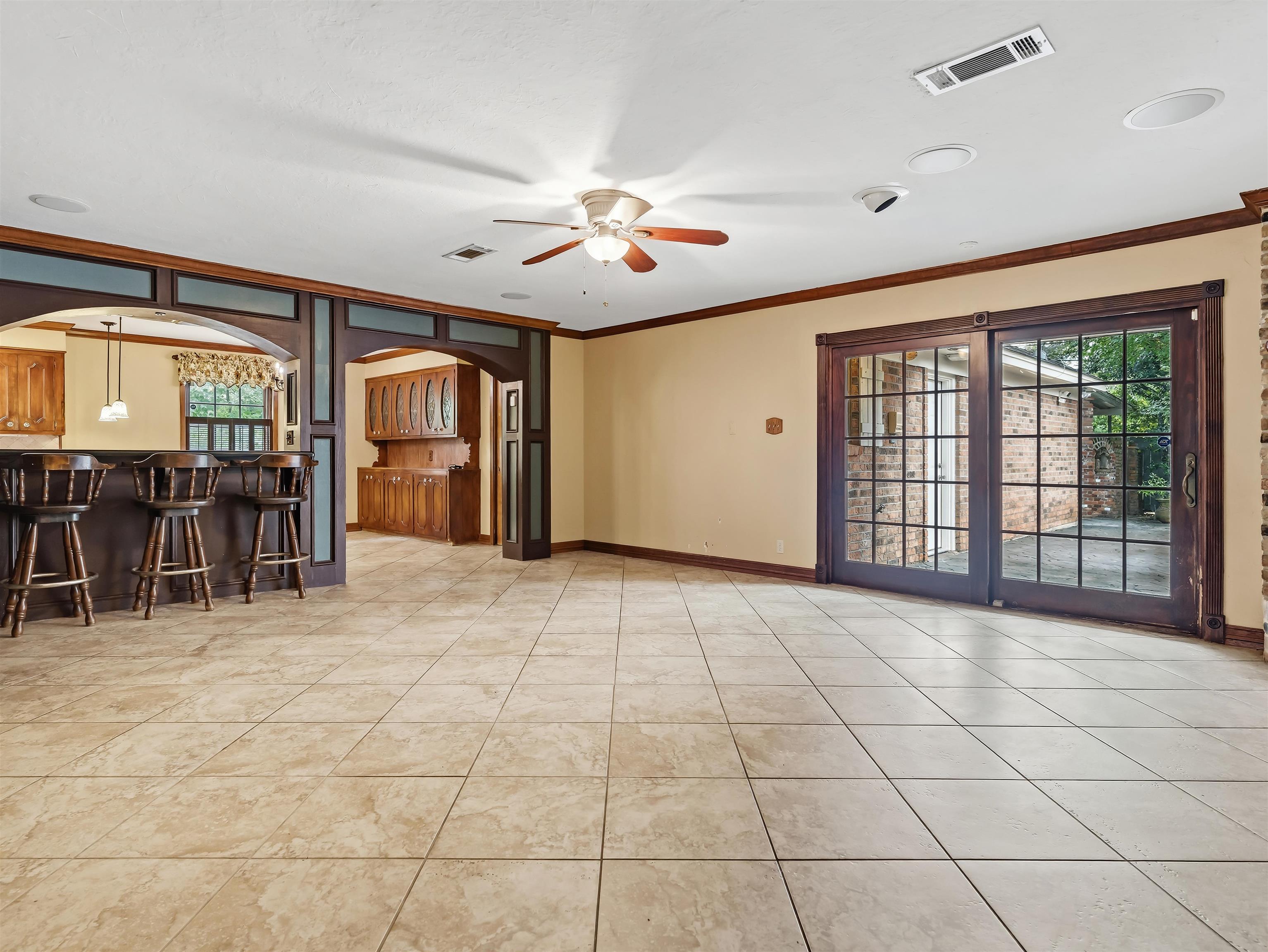 1990 Edson Drive Beaumont, TX 77706 - Photo 18 of 35