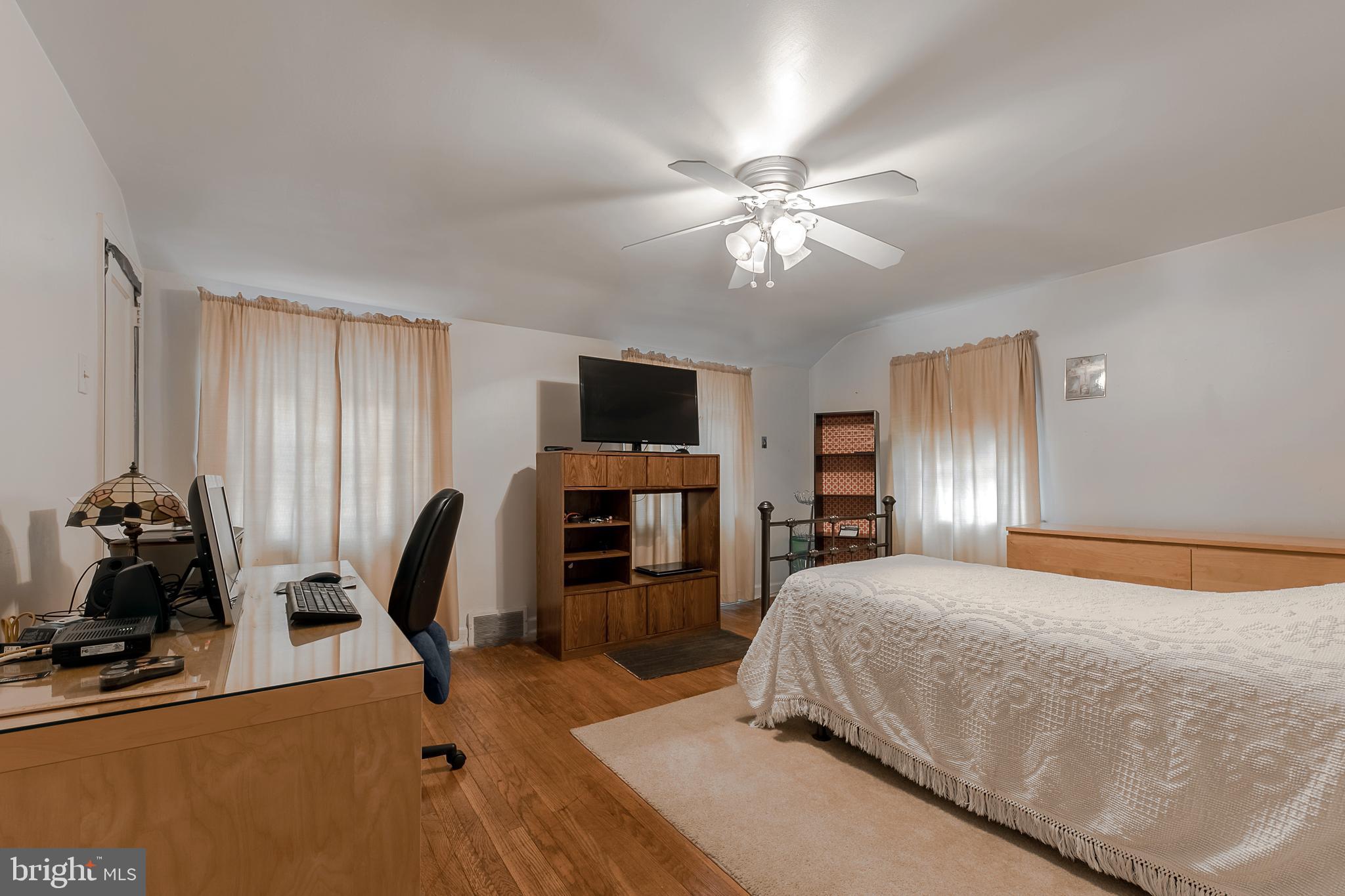 1437 West Wynnewood Road Ardmore, PA 19003 - Photo 10 of 14 Gallery Image 10