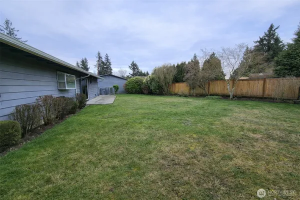 $3,350 | 18701 3rd Avenue South, Burien, WA 98148