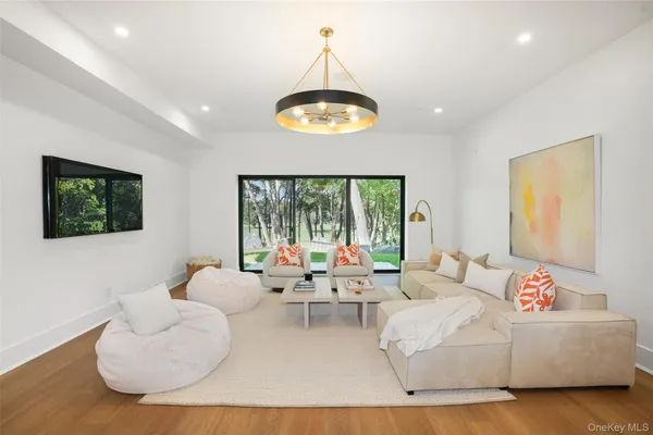 $6,495,000 | 11 Boxwood Lane, Rye, NY 10580