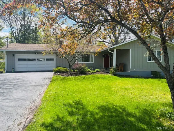 $574,900 | 135 Simsbury Drive, Ithaca, NY 14850