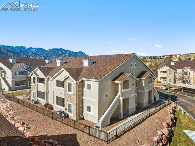 $260,000 | 3875 Strawberry Field Grove, Unit C, Colorado Springs, CO 80906