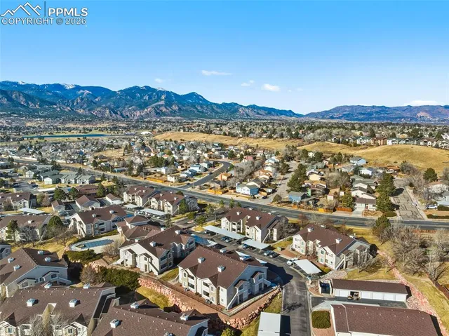 $260,000 | 3875 Strawberry Field Grove, Unit C, Colorado Springs, CO 80906