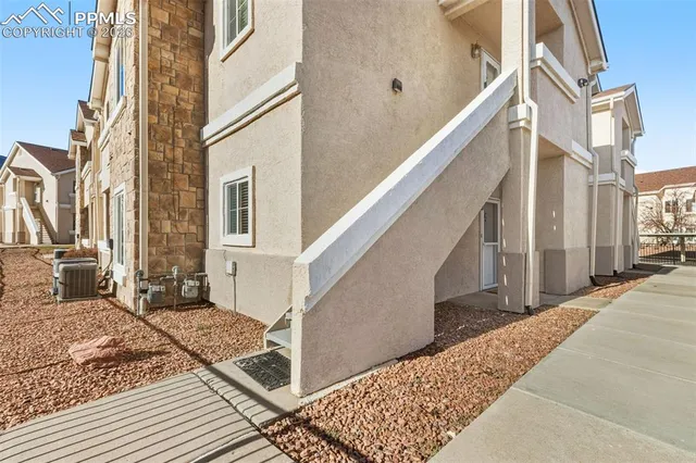 $260,000 | 3875 Strawberry Field Grove, Unit C, Colorado Springs, CO 80906