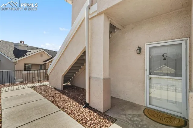 $260,000 | 3875 Strawberry Field Grove, Unit C, Colorado Springs, CO 80906