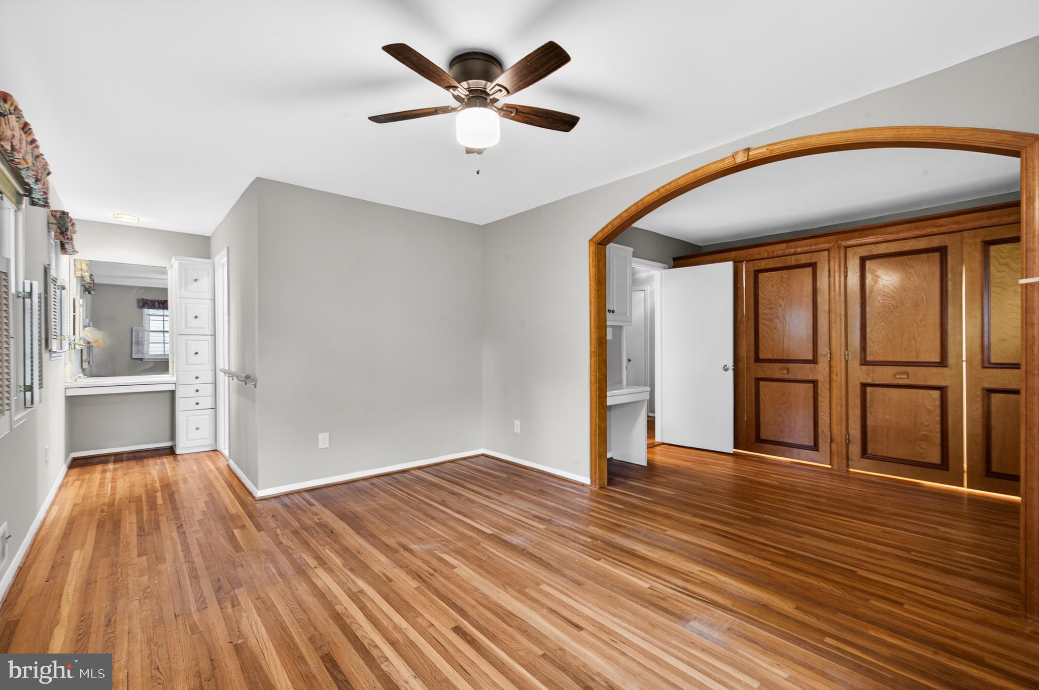 6118 Roxbury Avenue Springfield, VA 22152 - Photo 39 of 60