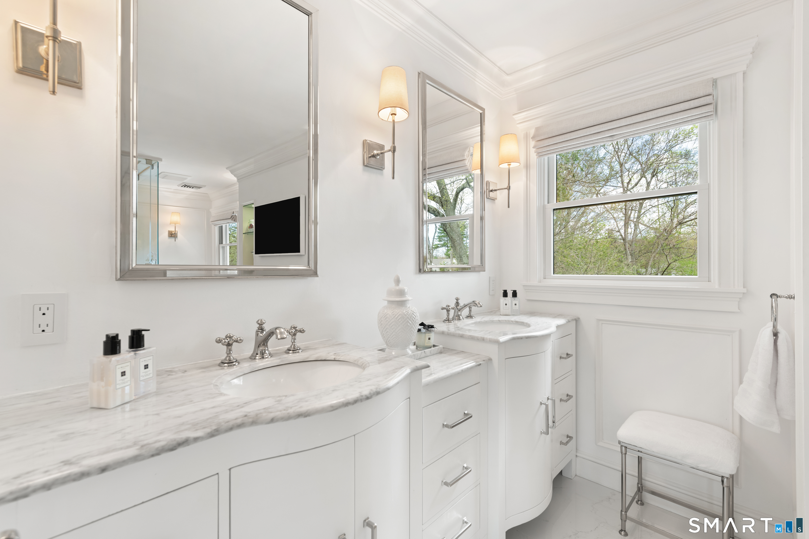 24 Blue Ribbon Drive Westport, CT 06880 - Photo 21 of 34