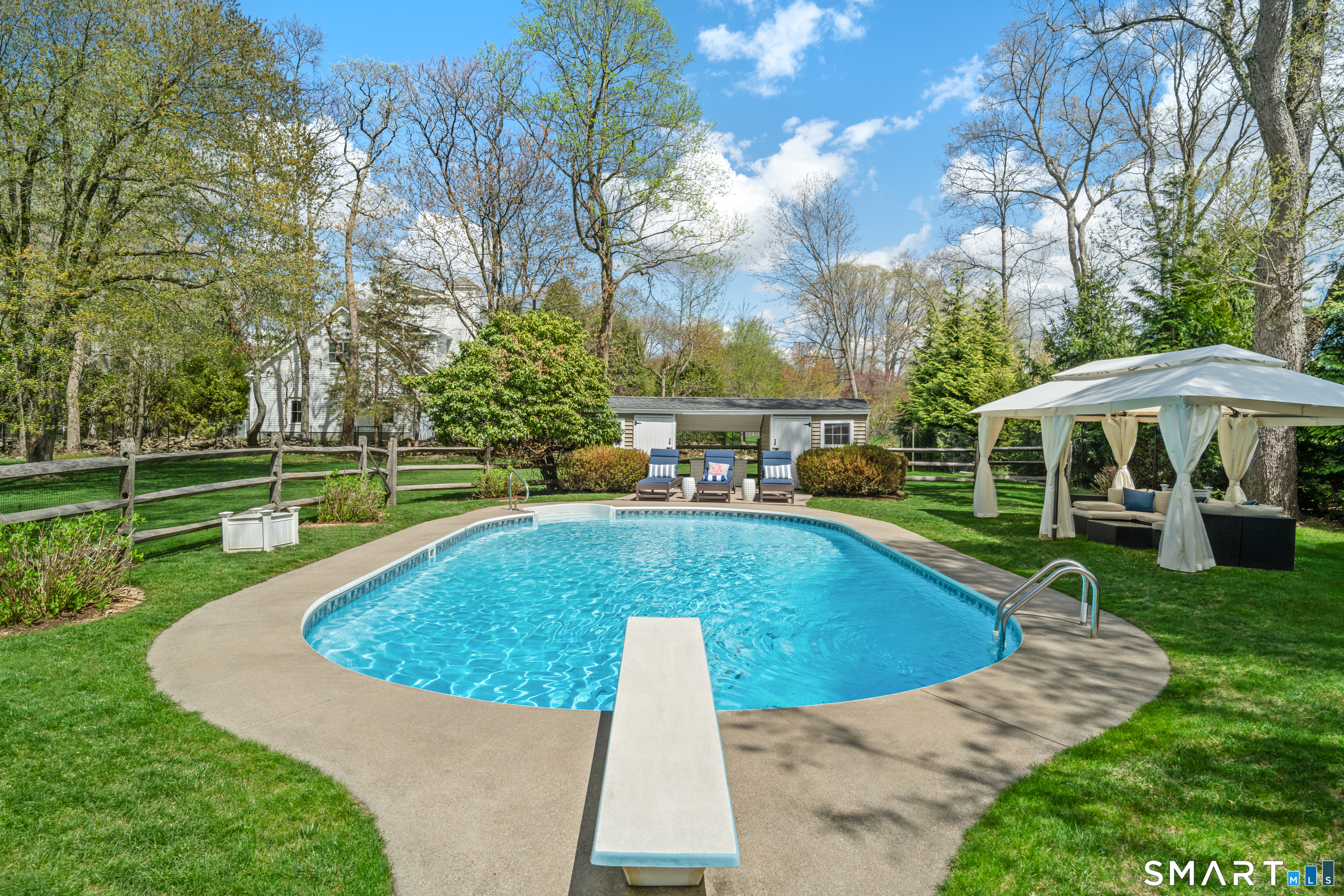 24 Blue Ribbon Drive Westport, CT 06880 - Photo 32 of 34
