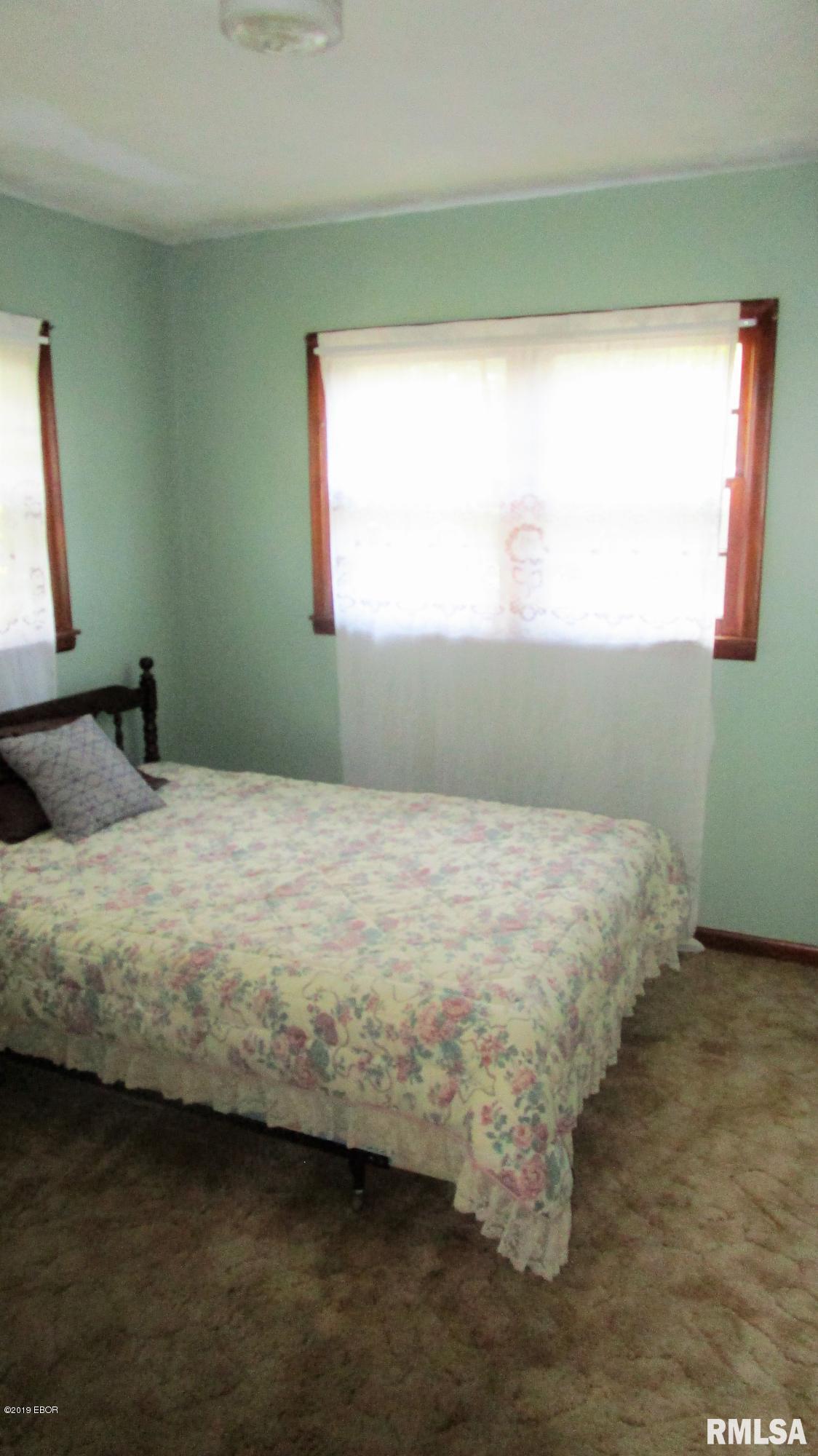 305 Karr Street Flora, IL 62839 - Photo 26 of 44 Gallery Image 26