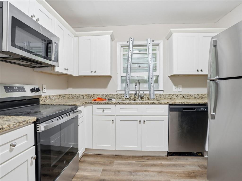 1603 Hollyhock Terrace Decatur, GA 30032 - Photo 9 of 27 Gallery Image 9