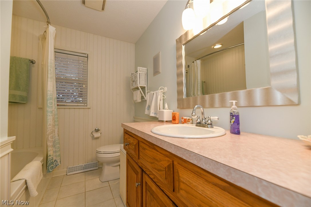 11871 Clinton Road Doylestown, OH 44230 - Photo 22 of 34