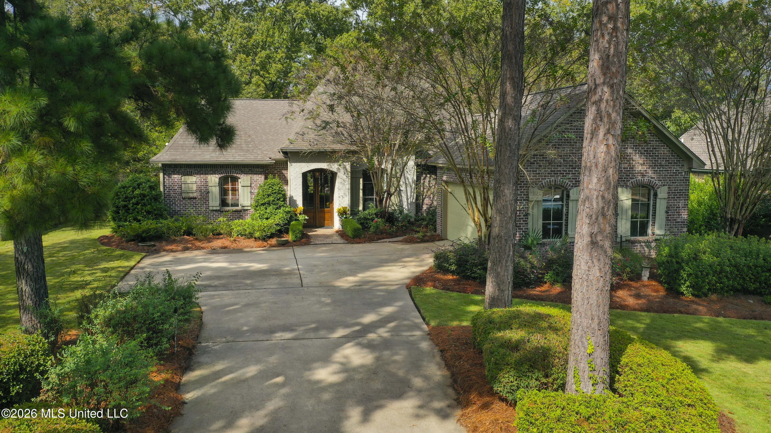 129 Carrick Avenue Madison, MS 39110 - Photo 16 of 16 129 Carrick Ave-32