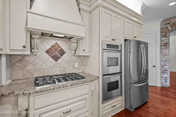 $575,000 | 129 Carrick Avenue, Madison, MS 39110