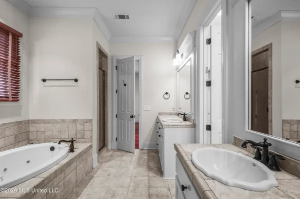 $575,000 | 129 Carrick Avenue, Madison, MS 39110