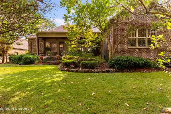 $575,000 | 129 Carrick Avenue, Madison, MS 39110